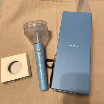 TREASURE 응원봉 보물