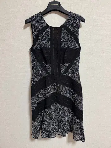 [ 미사용 새상품 ] BCBG MAXAZRIA 원피스 사이즈 2