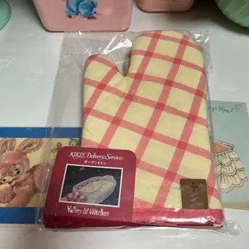 지브리 파크 한정판 마녀의 계곡 마녀 배달부 키키 오븐 장갑 미사용