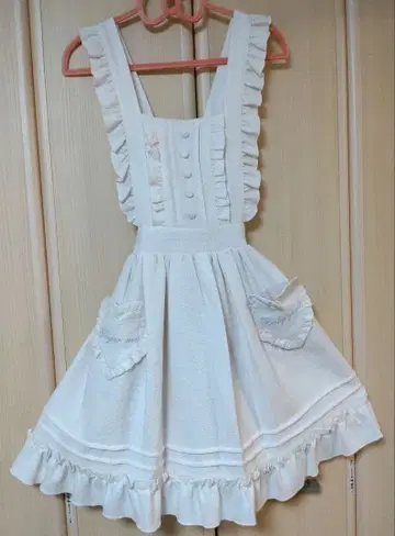 Ank Rouge 하트 포켓 에이프런 스커트 아이보리