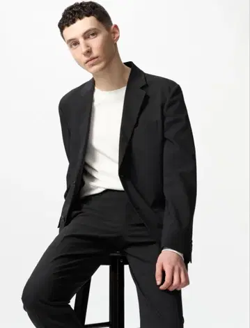 [ UNIQLO ] 블랙 S 감동 자켓 셋업