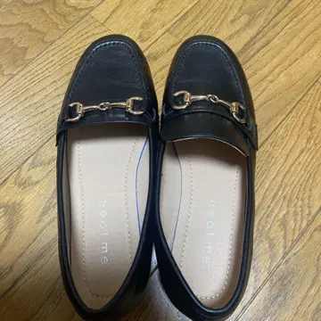 블랙 로퍼 골드 금장 장식