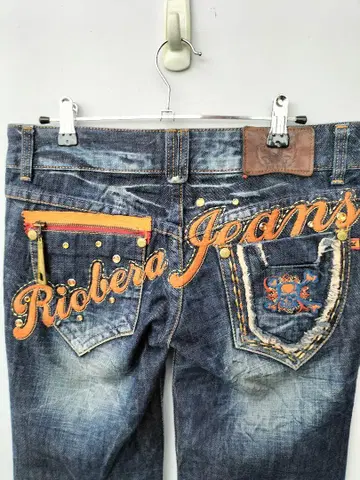 RIOBERAJeans 자수 부츠컷 데님 배기