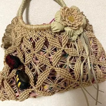 ANNA SUI 안나수이 너무 귀여운 꽃 모티브 무당벌레와 벌