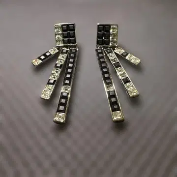 ATELIER SWAROVSKI 귀걸이