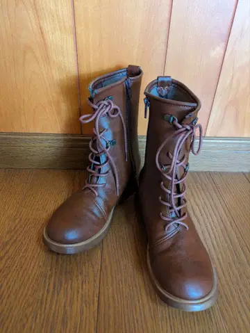 부츠 22.5cm