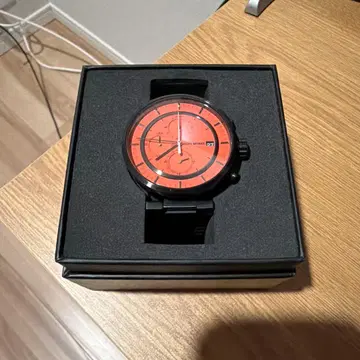 ISSEY MIYAKE 오렌지 크로노그래프 손목시계