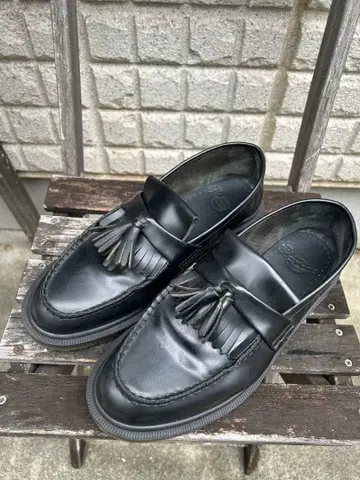 [새상품급] Dr. Martens ADRIAN 태슬 로퍼 27 42