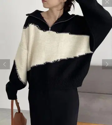 카프리슈 마쥬 하프 지퍼 바이컬러 니트