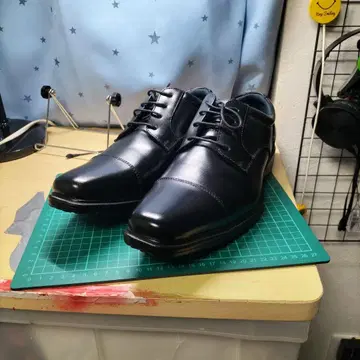 블랙 가죽 드레스 신발