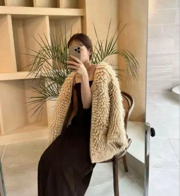 Acka. loop knit cardigan beige