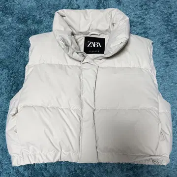 ZARA 자라 다운 베스트 아우터 숏 기장 아이보리