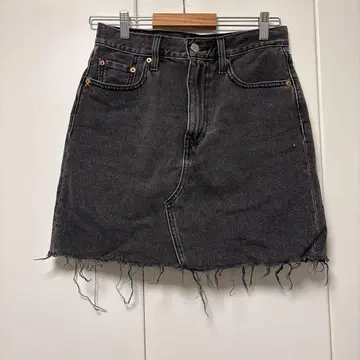 Levi's 블랙 데님 미니 스커트