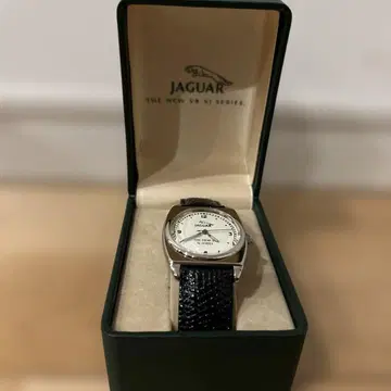 JAGUAR 손목시계