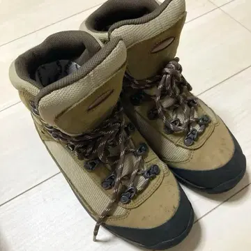몽벨 등산 부츠 23.5