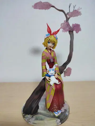 카가미네 린 ~꽃색옷~ 1/8 완성품 피규어