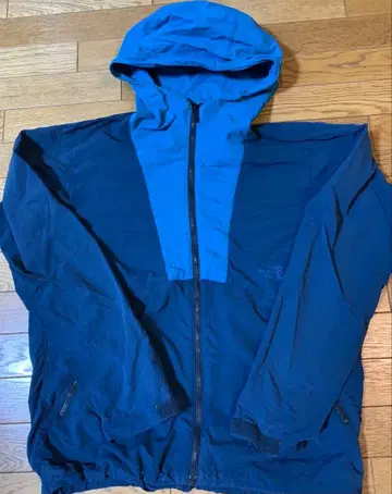 레어 The North Face 후드 부착 나일론 자켓
