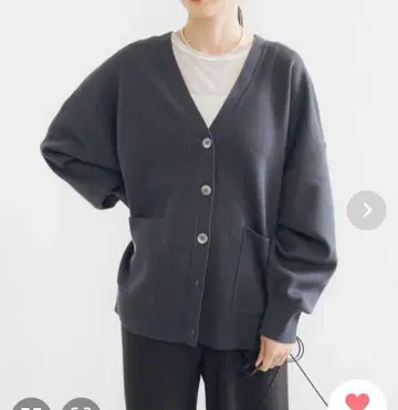 이번 시즌 V넥 루즈 가디건