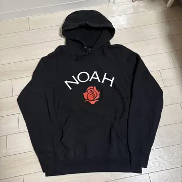 NOAH 블랙 후드 부착 후드티
