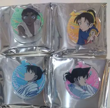 명탐정 코난 신이치 란 헤이지 카즈하 아크릴 배지