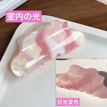 아크릴 구름 모티브 컬러 체인지 마블 무늬 헤어 클립 핑크