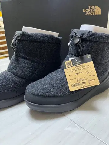 THE NORTH FACE 그레이 울 부츠