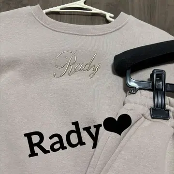 Rady 셋업 베이지 S