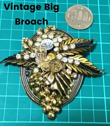 Big Vintage Broach 빈티지 브로치 대