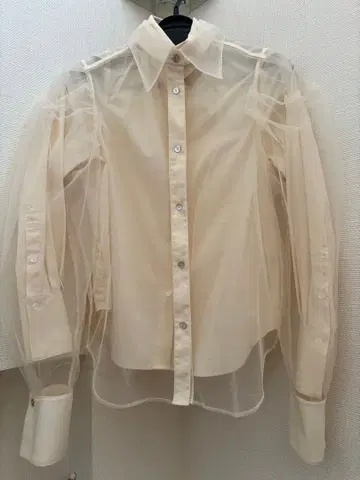 MOUSSY 튤 레이어드 시스루 셔츠 크림