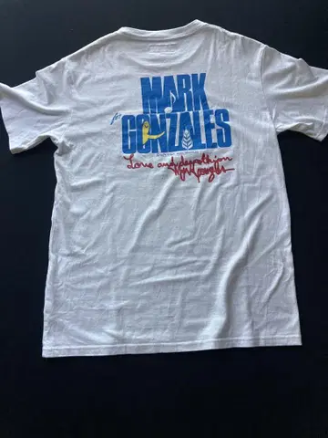 마크 곤잘레스 백 프린트 T셔츠 M 사이즈