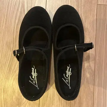 La Cadena 플랫슈즈