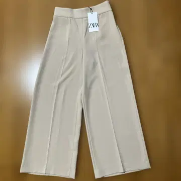 ZARA 베이지 와이드 팬츠 XS