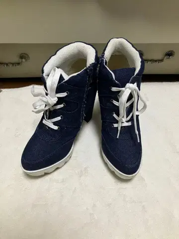 데님 하이힐 스니커즈 네이비