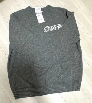 [ Subdued ] STAR 로고 그레이 스웨터 36