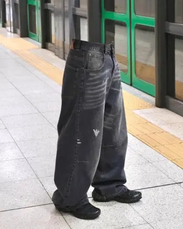 BELVET 배기 데님 블랙