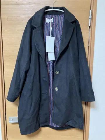 블랙 체스터 코트