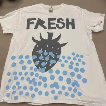 선착순 배송비 포함 WESTFALL FRESH 딸기 T셔츠