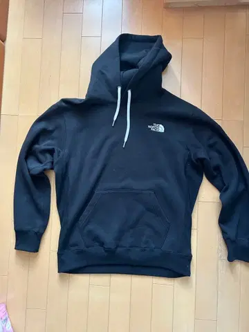 THE NORTH FACE 블랙 후드 부착 후드티