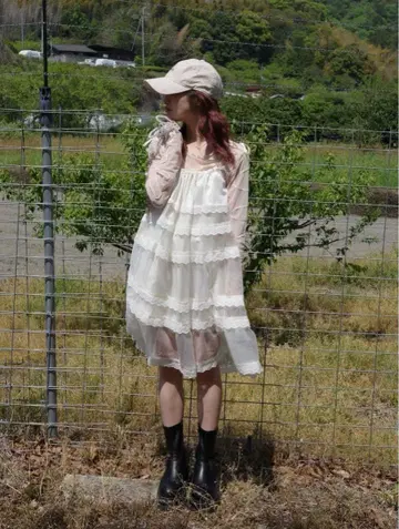 jumelle drawing flower sheer T