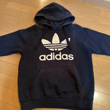 adidas 후드 부착 후드티 네이비