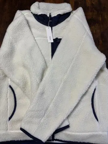 [ 미사용 새상품 ] Nylaus 플리스 자켓 LL 아이보리