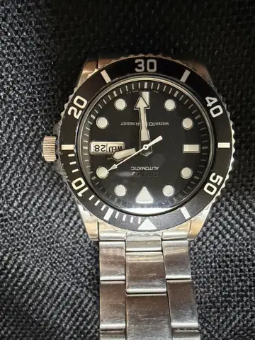 세이코 다이버 새상품급 블랙 베젤 자동 와인딩