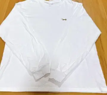 화이트 긴팔 티셔츠 M