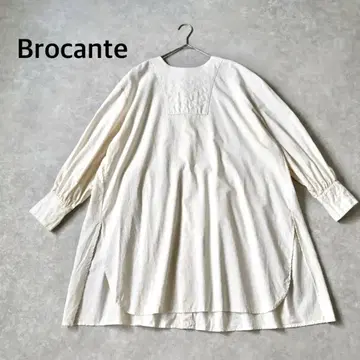 Brocante 브로캔트 밴드 카라 허리 개더 블라우스