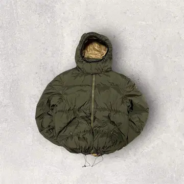 00s Eddie Bauer goose down puffer jacket
