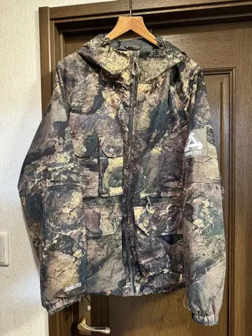 PALACE GORE-TEX Cotton RS 재킷
