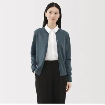 이번 시즌 무인양품 가디건 스모키 블루