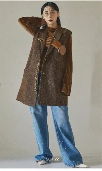 미사용 새상품 ameri UND MANY MOTIF BUTTON VEST