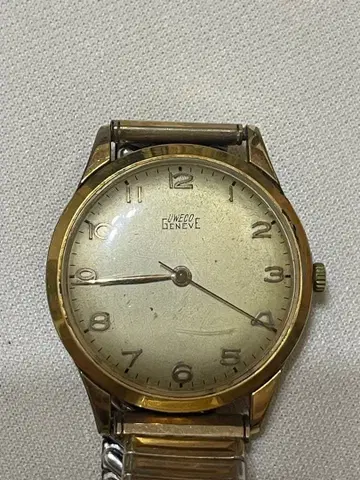 유니버셜 제네바 UWECO GENEVE 수동 와인딩 작동