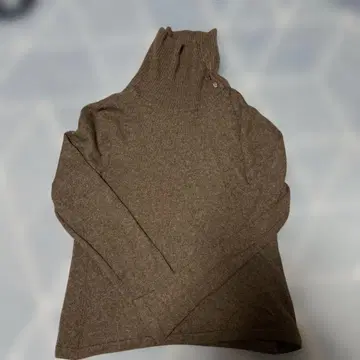 캐시미어 터틀넥 스웨터 브라운